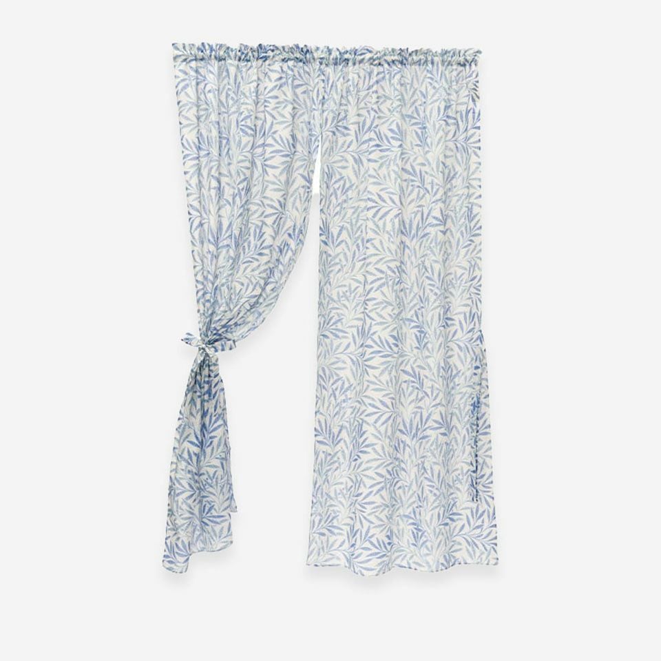 正面画像／カラー：ブルー／約145cm×150cm