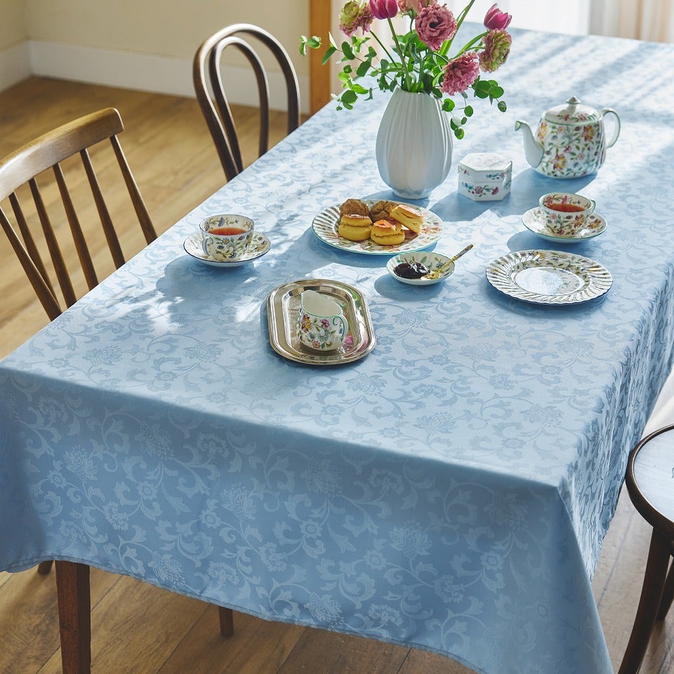 使用画像：ライトブルー