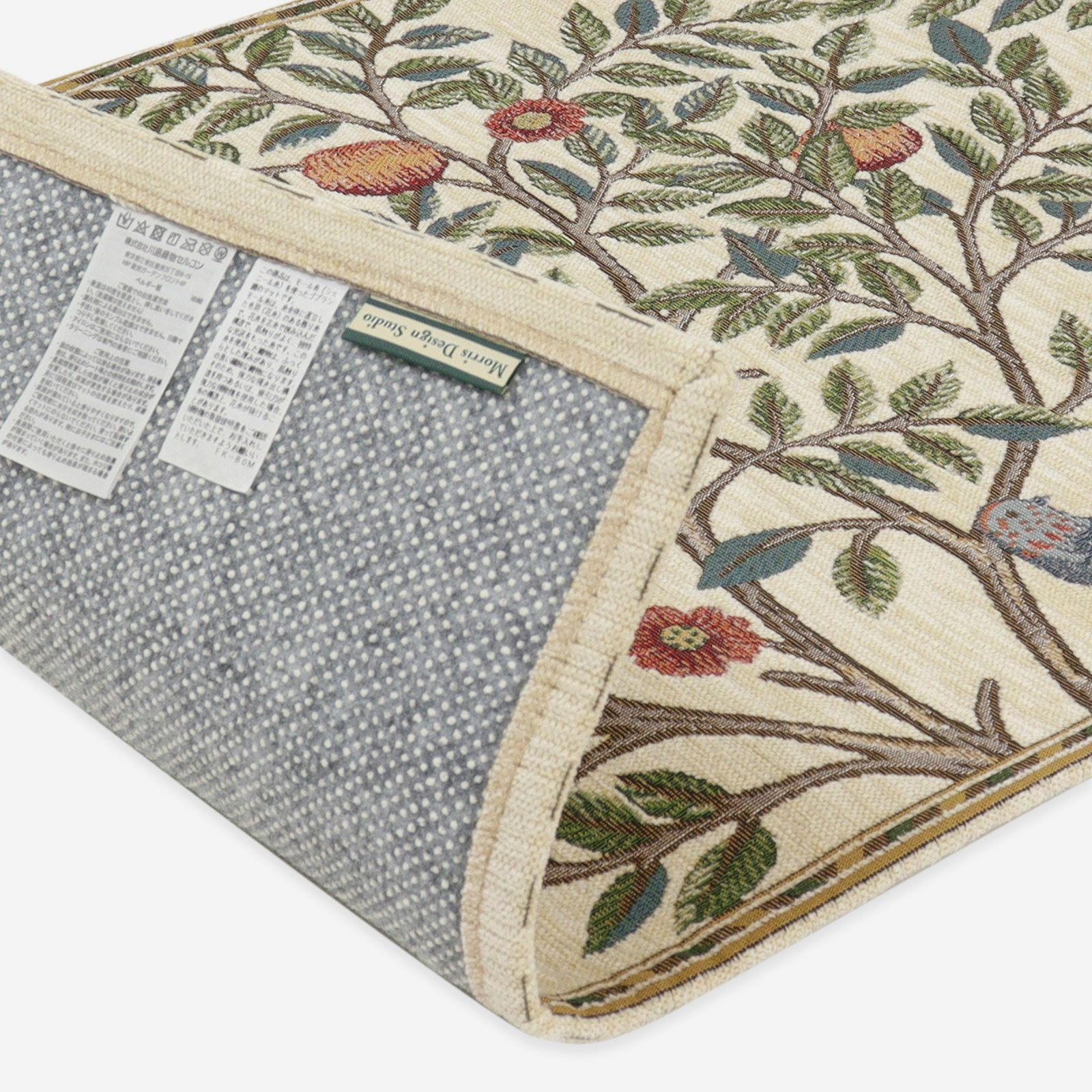 裏面は滑り止め加工が施され、「Morris Design Studio」のブランドタグが付いています