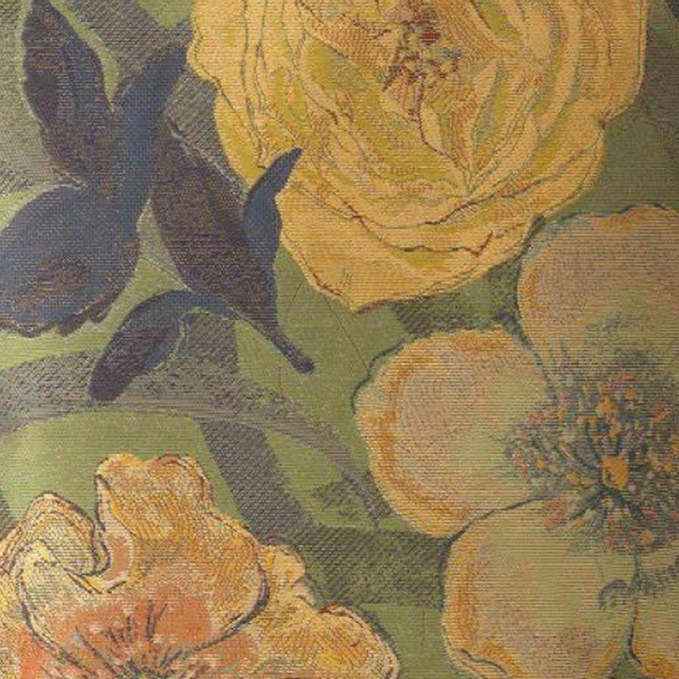 手にするだけで華やいだ気分にさせてくれる「オノラーレ」はふっくらとした花弁が重なる薔薇の花を刺繍のような織表現で緻密に織り上げました