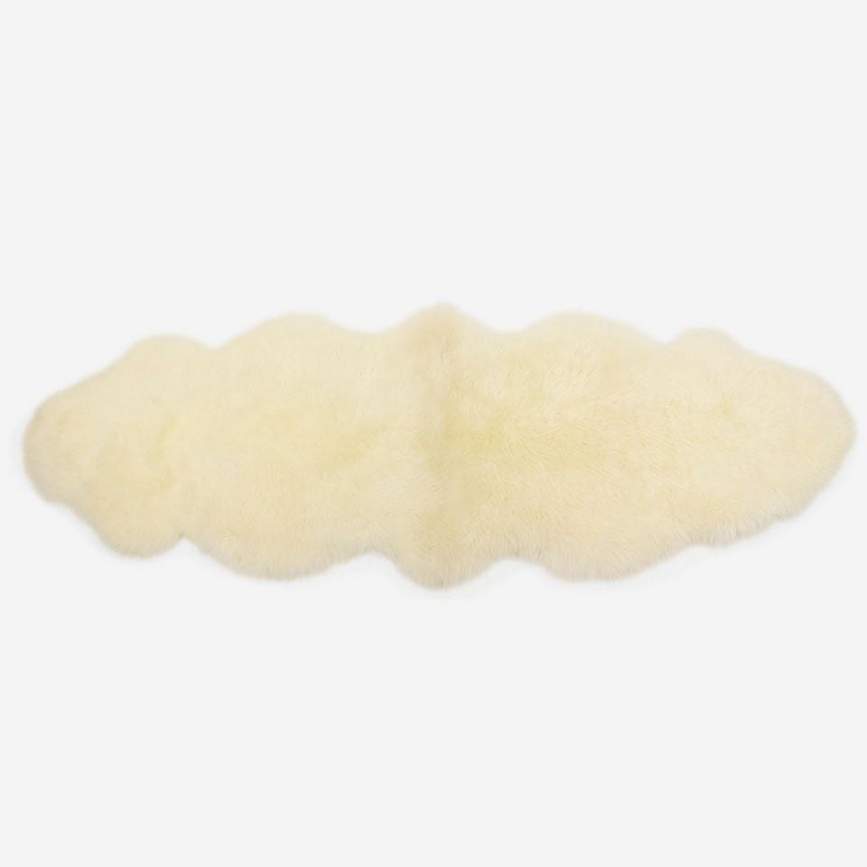 表面／カラー：ホワイト／約65cm×190cm