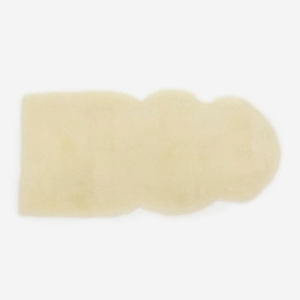 表面／カラー：ホワイト／約65cm×135cm