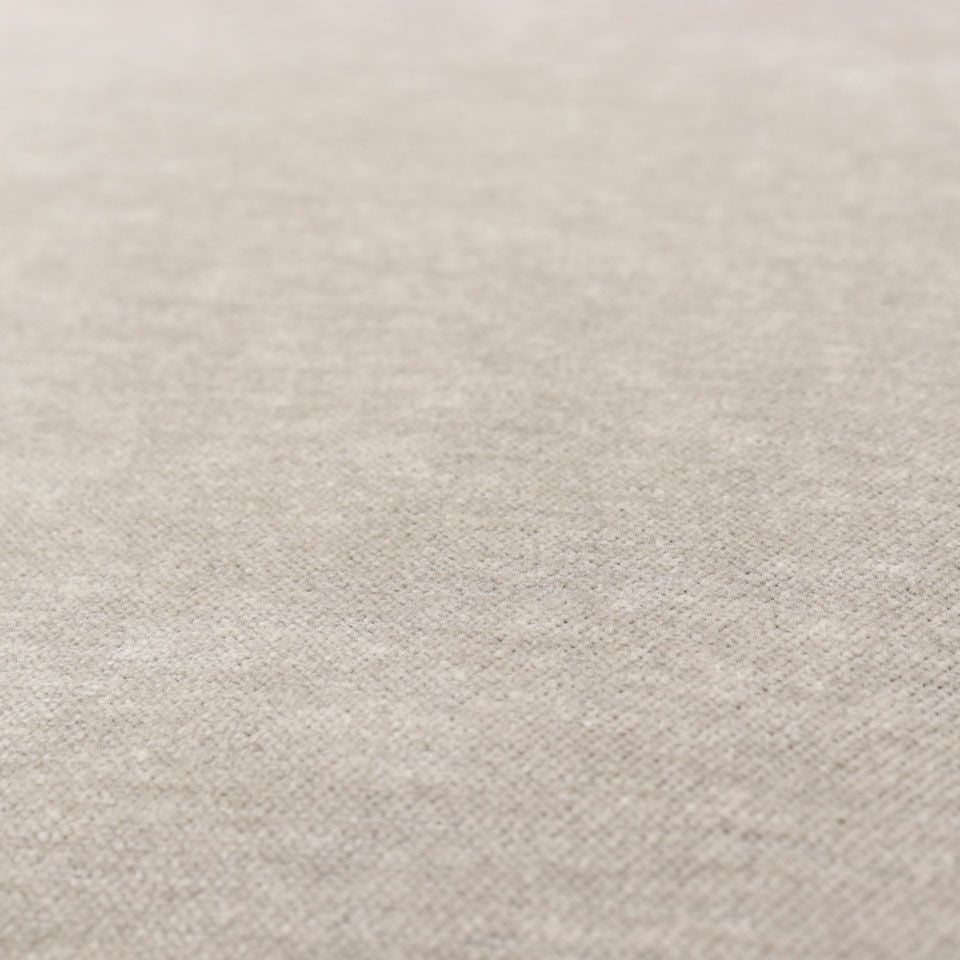 無地なので、様々なインテリアシーンに合わせることができます／カラー：ベージュ