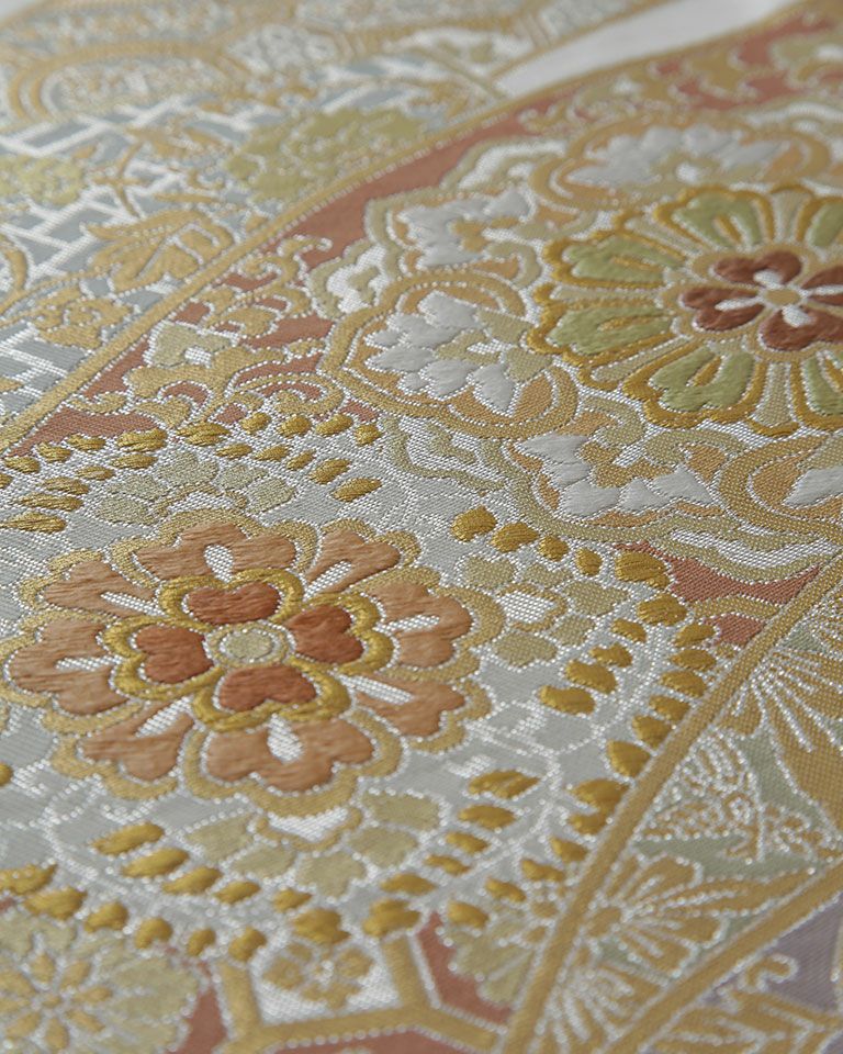 川島織物 創業100年記念 刺繍 限定品 GWセール】 【尾峨佐染繍】 特選刺繍小紋（一方付け） 本場縞大島地