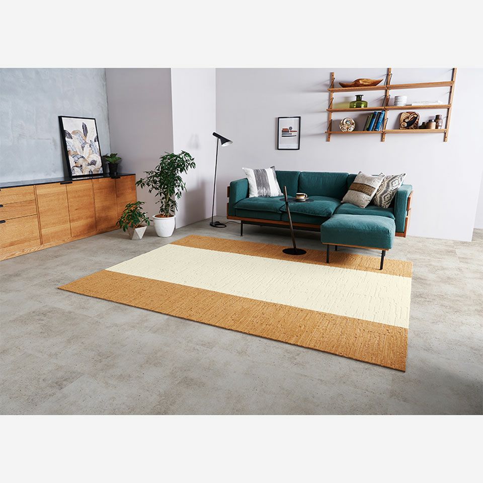 イエロー10枚（サイド部分）、ホワイト10枚（中央部）の計20枚使用（ホワイトは生産終了品、在庫限り）