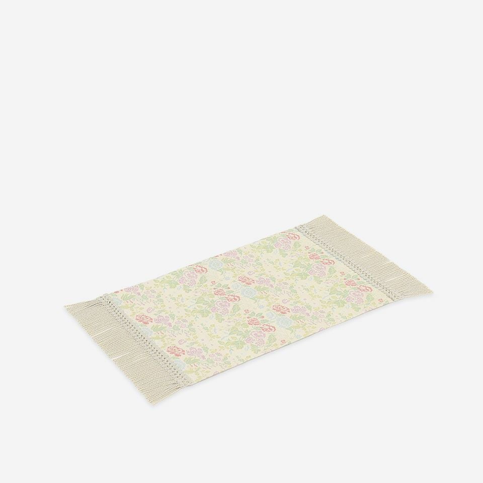 表面／カラー：ホワイトブラウン／28cm×40cm（フリンジ込みサイズ 28cm×54cm）