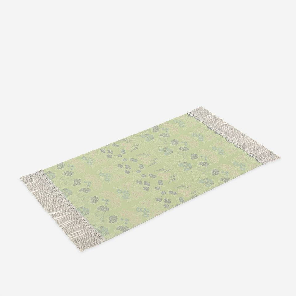 表面／カラー：グリーン／38cm×60cm（フリンジ込みサイズ 38cm×74cm）