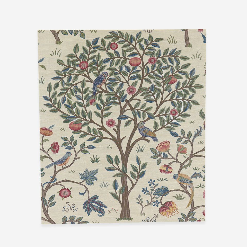 正面画像／約70cm×60cm／玄関の床やチェストなど家具の上に置いてもバランスが取りやすいサイズ感です