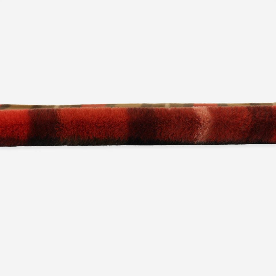 厚み：約1.3cm