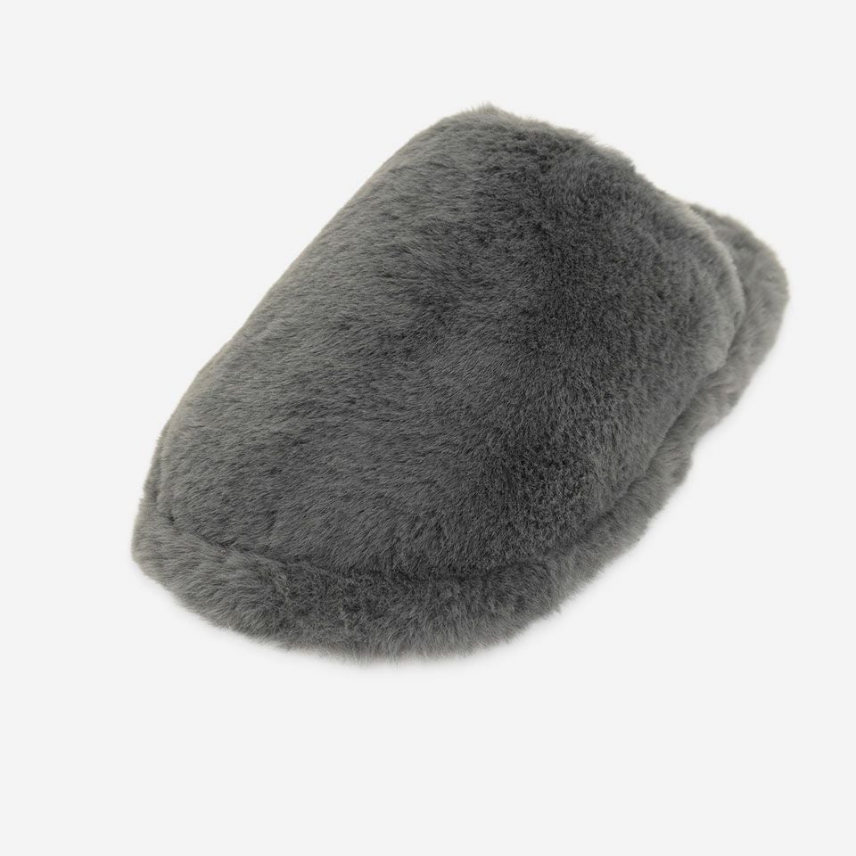 バルーンというその名の通り大きく膨らんだアッパーが魅力です／カラー：グレー