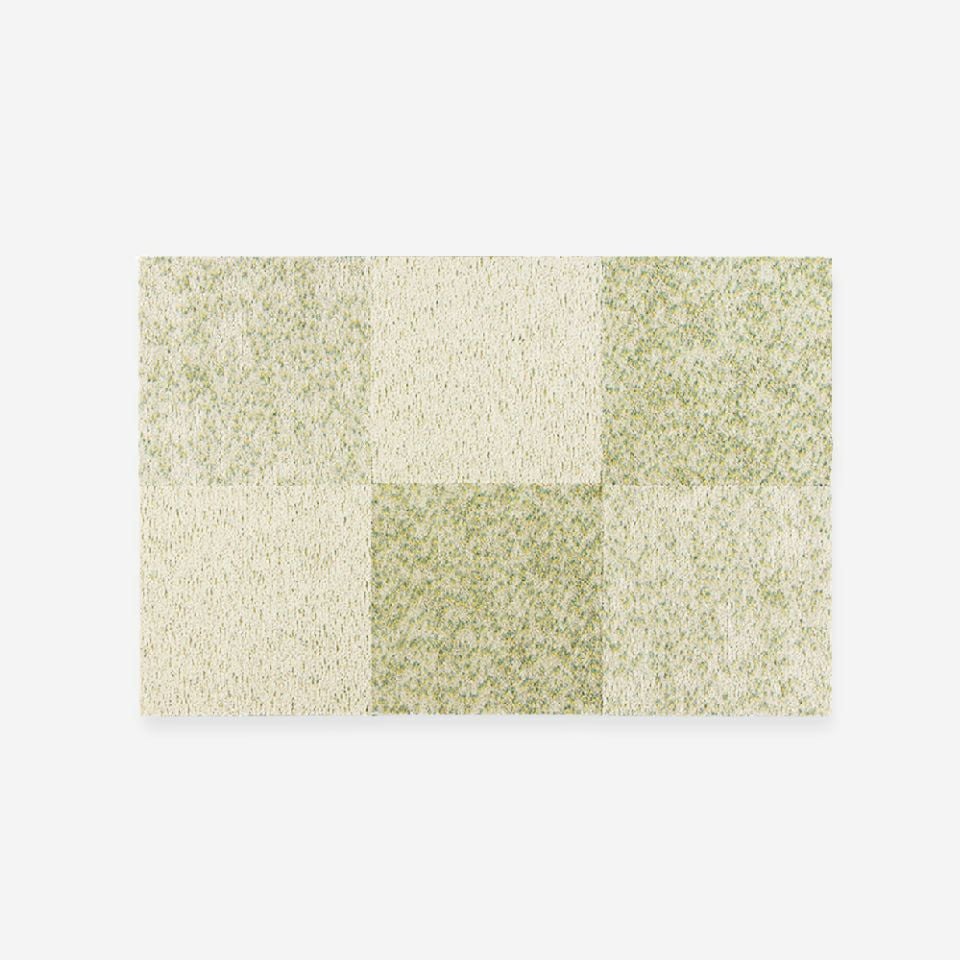 1ケース、濃中淡色が各２枚ずつの６枚セットです