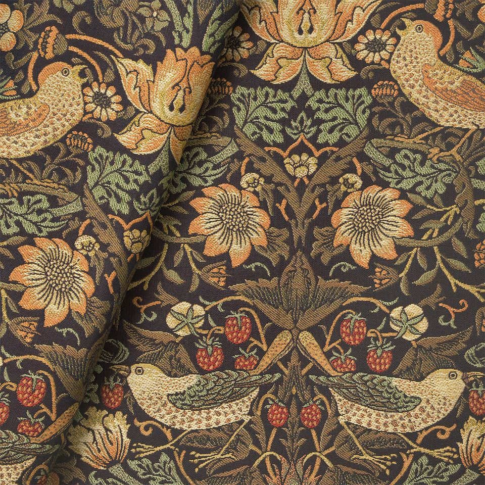 生地拡大画像／1883年にモリス商会のマートンアビー工房で製作されていたハンドプリントを織物にしました