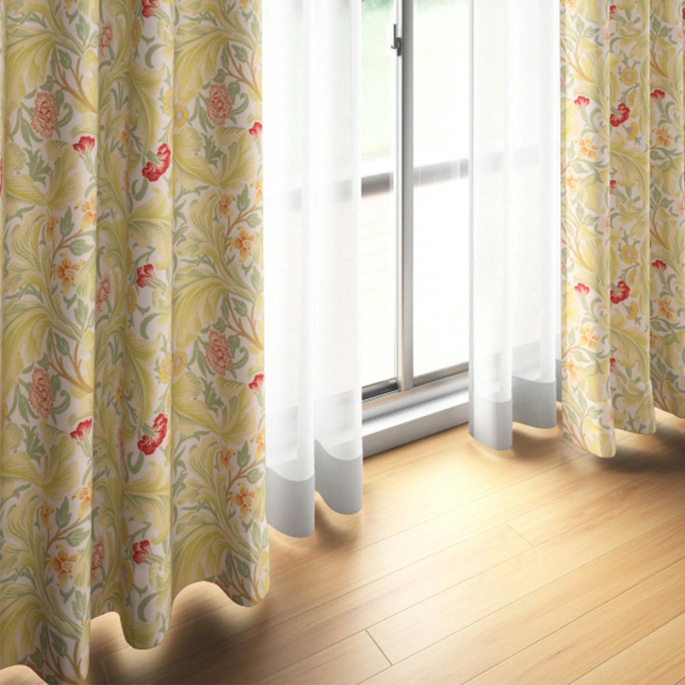 イメージ画像／緻密な織と鮮やかな小花が華やかさを添える上品な柄です