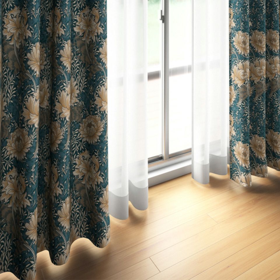 イメージ画像／日本の花である菊にインスピレーションを受けて、1877年にウィリアム・モリスが壁紙としてデザインしました