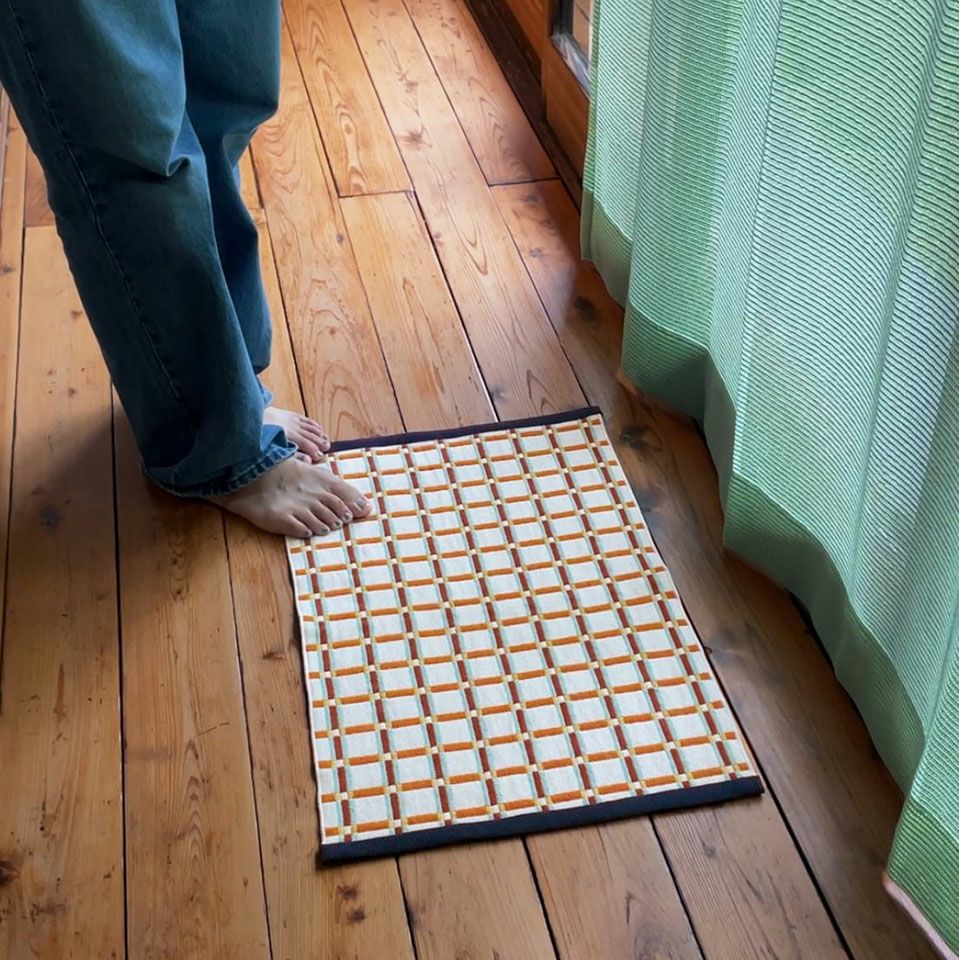 置くだけで整う、使いやすいコンパクトサイズです