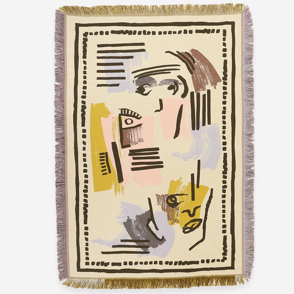 表面／カラー：アイボリー／137cm×195cm※フリンジ部分含む