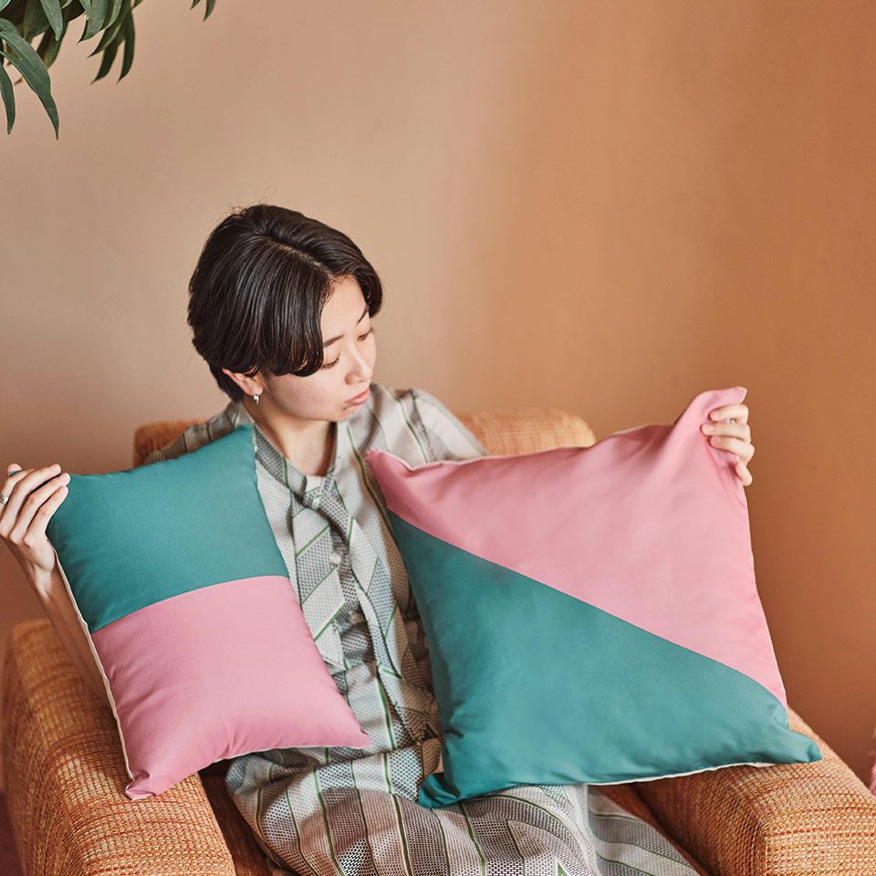 デザインを微妙に変えているのでサイズ違いで並べても嫌味のないコーディネートを楽しめます