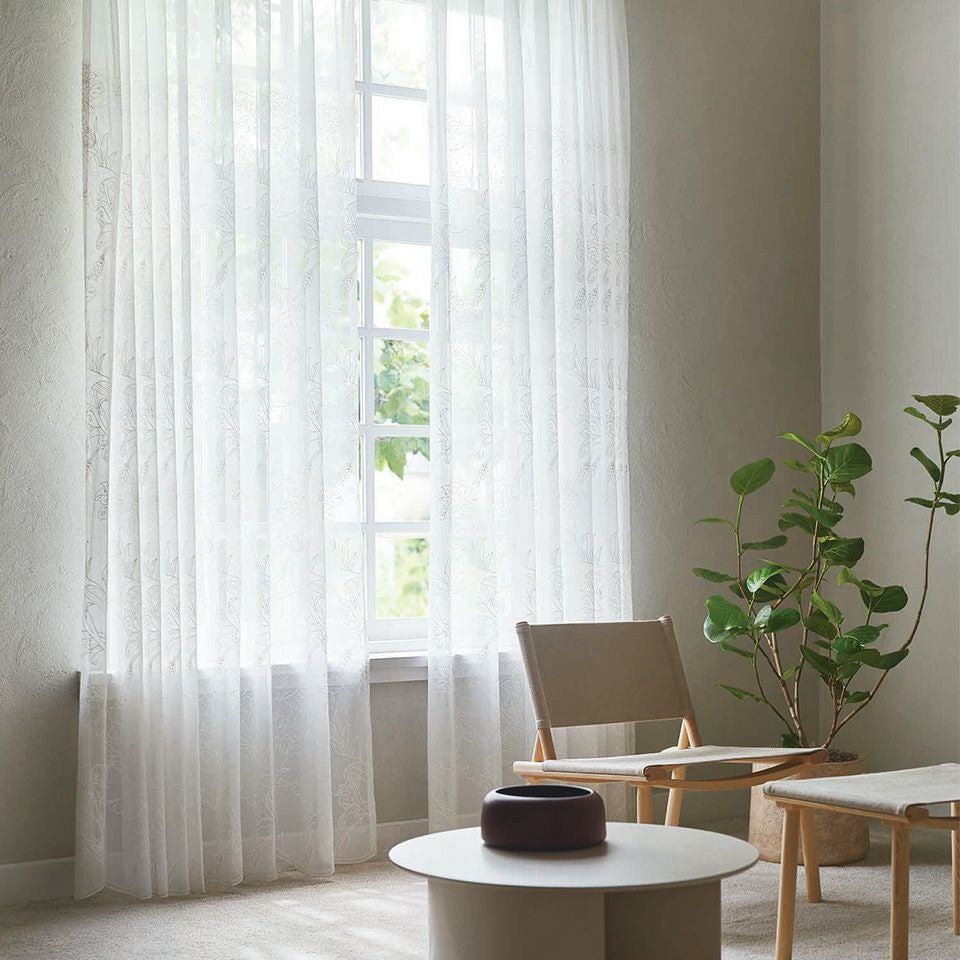 イメージ画像／ウィリアム・モリスらしい美意識が随所に感じられ、伸びやかなリピートと巧みに構成されたパターンが、空間に広がりをもたらします