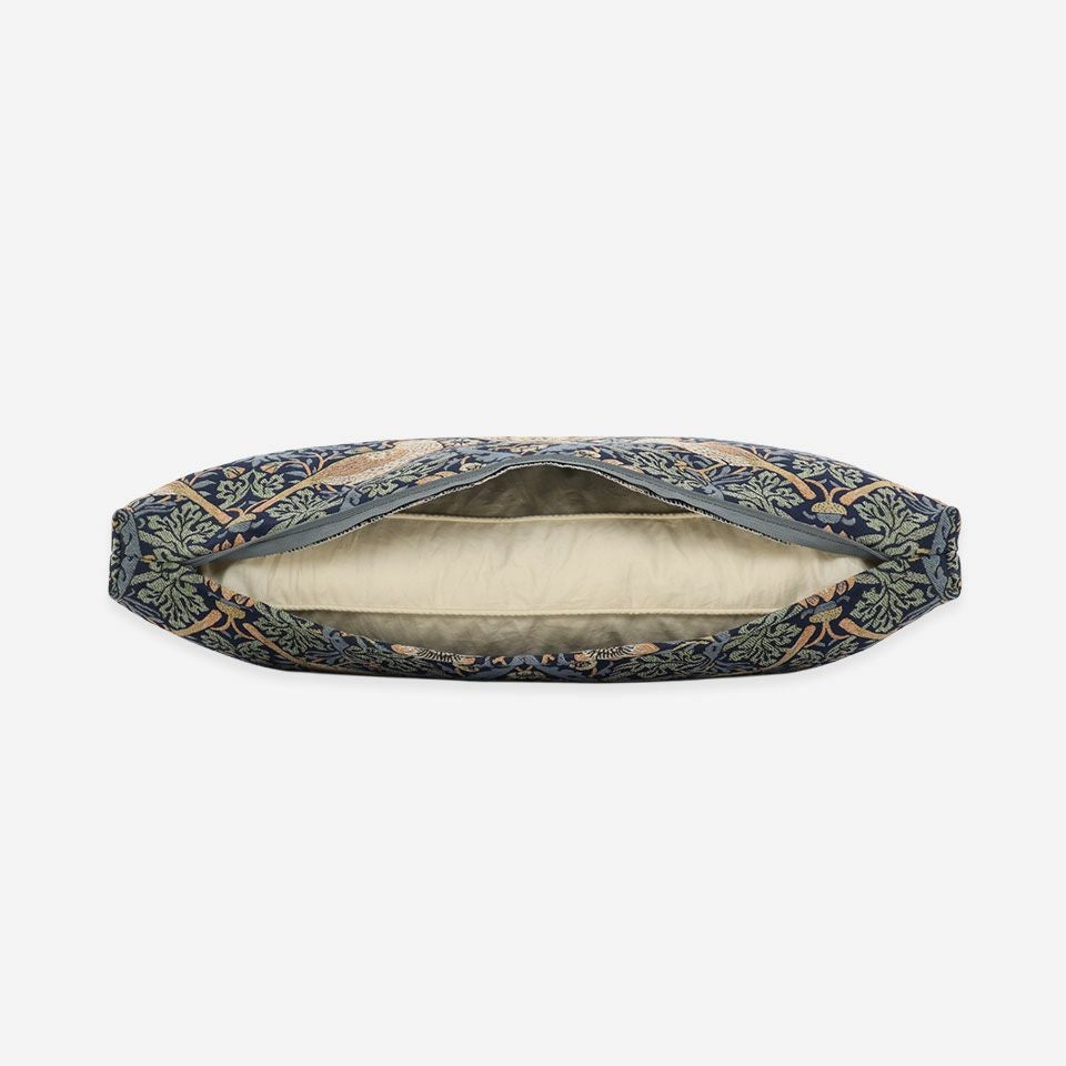 マチ付きクッションは専用クッション中材込みの商品です