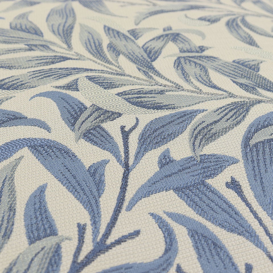 ウィローボウは、1887年に柳の葉にインスピレーションを得てつくられました