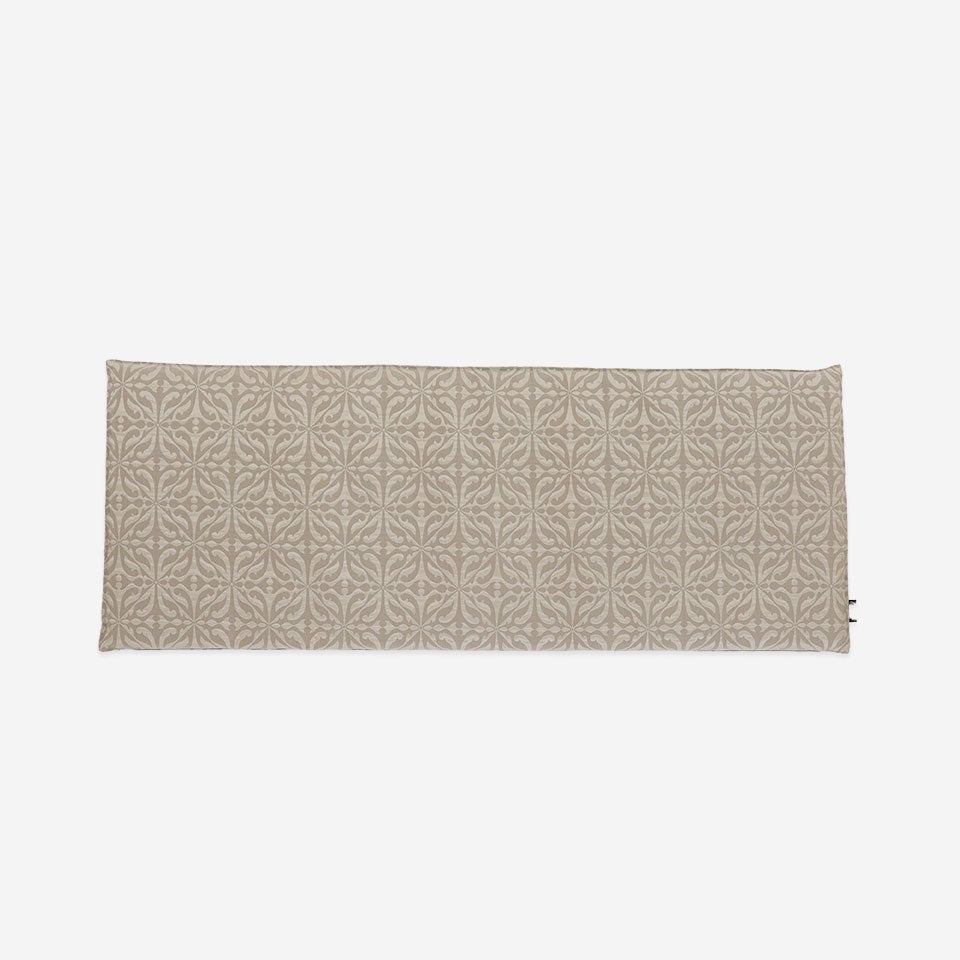 表面／カラー：ベージュ／46cm×120cm／カバー取り外し可