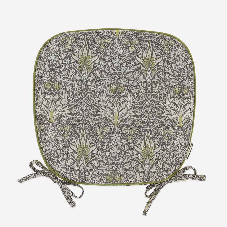 表面／カラー：グレー／46cm×44cm／紐付き／カバー取り外し可