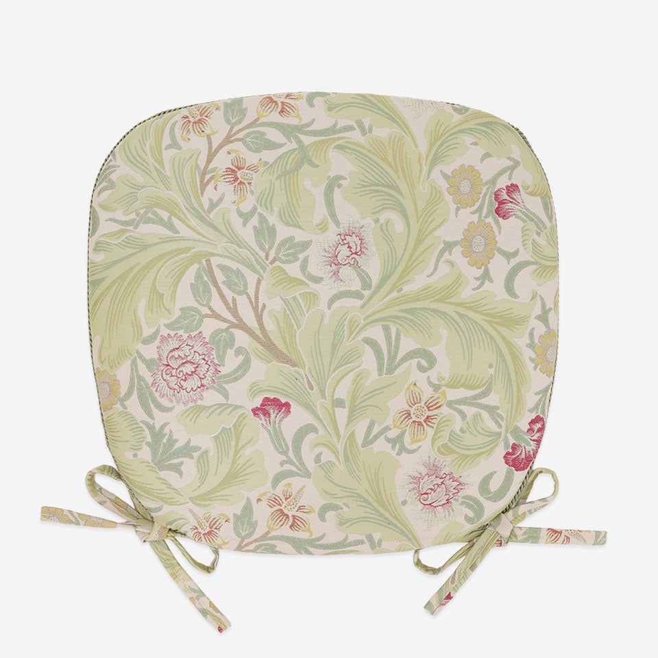 裏面／表面カラー：ベージュ／表面と同一生地を使用しています