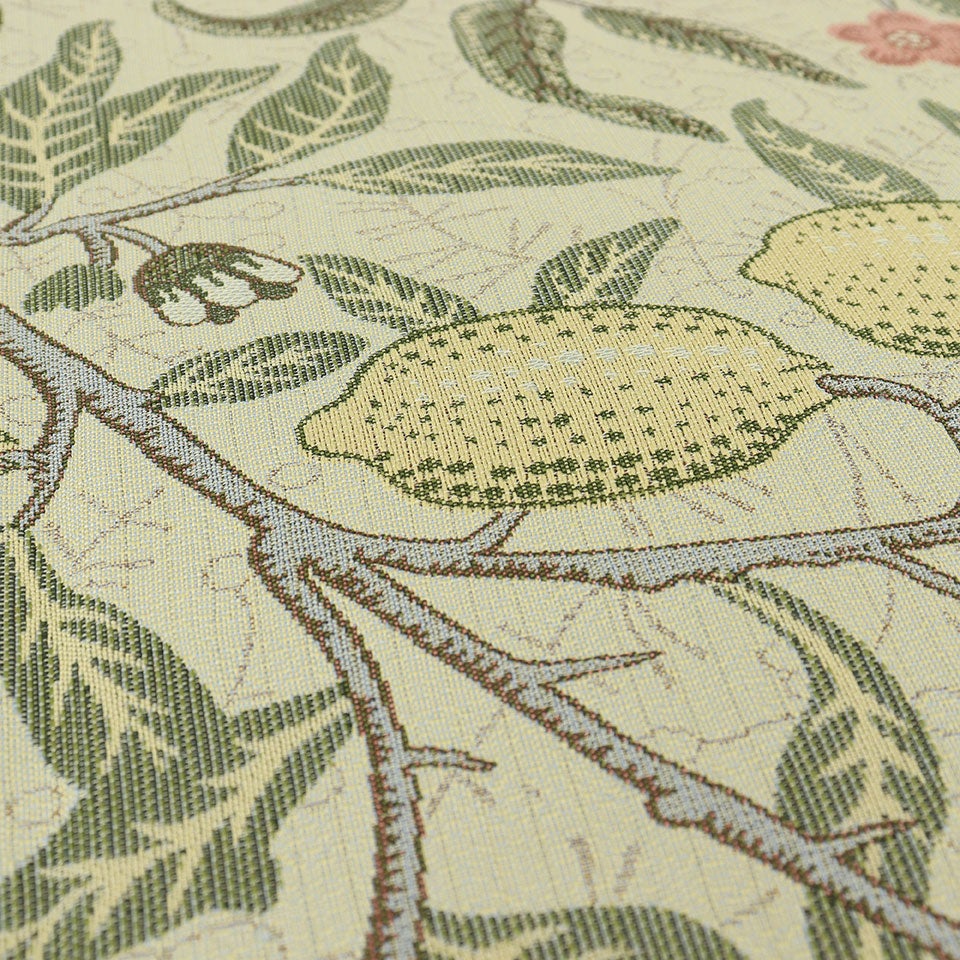 オレンジ、ザクロ、レモンのフルーツが描かれ、目にも楽しい柄です