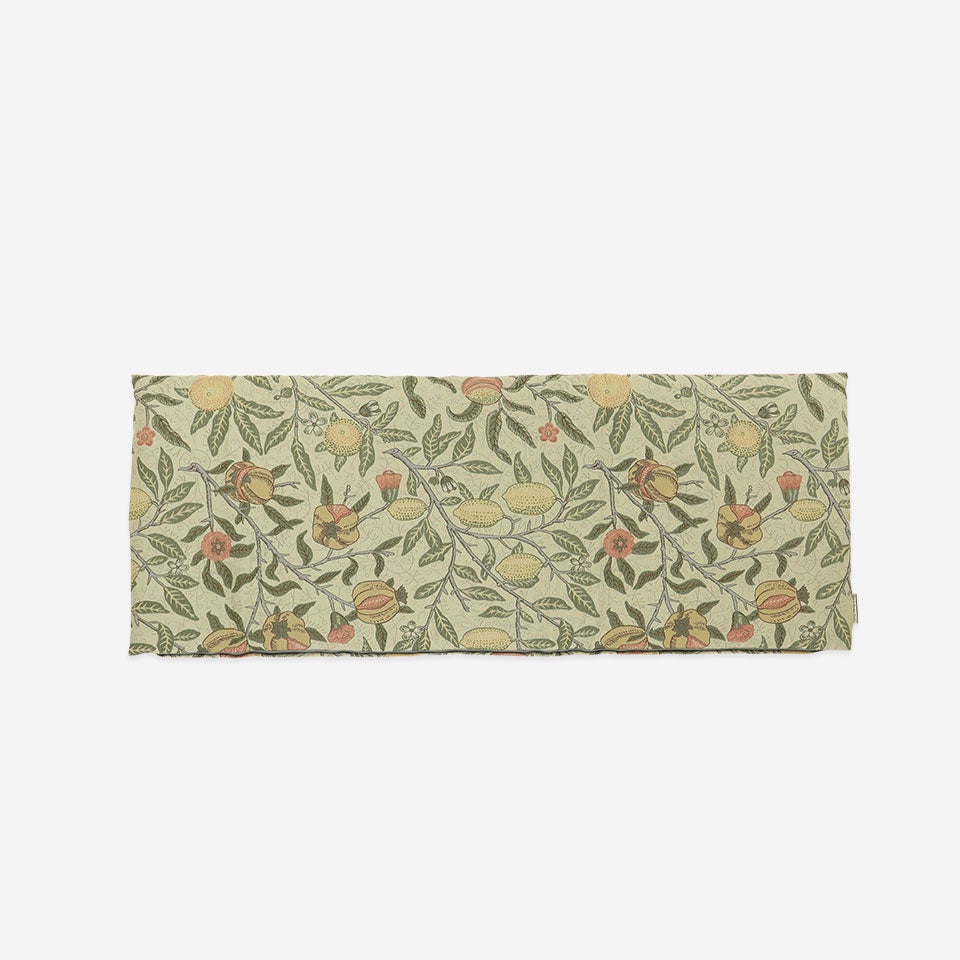 表面／カラー：グリーン／46cm×120cm／カバー取り外し可