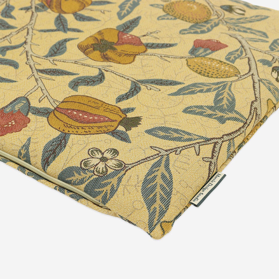 従来のクラシックな家具だけでなくナチュラル系の家具をお持ちの方にもおすすめです