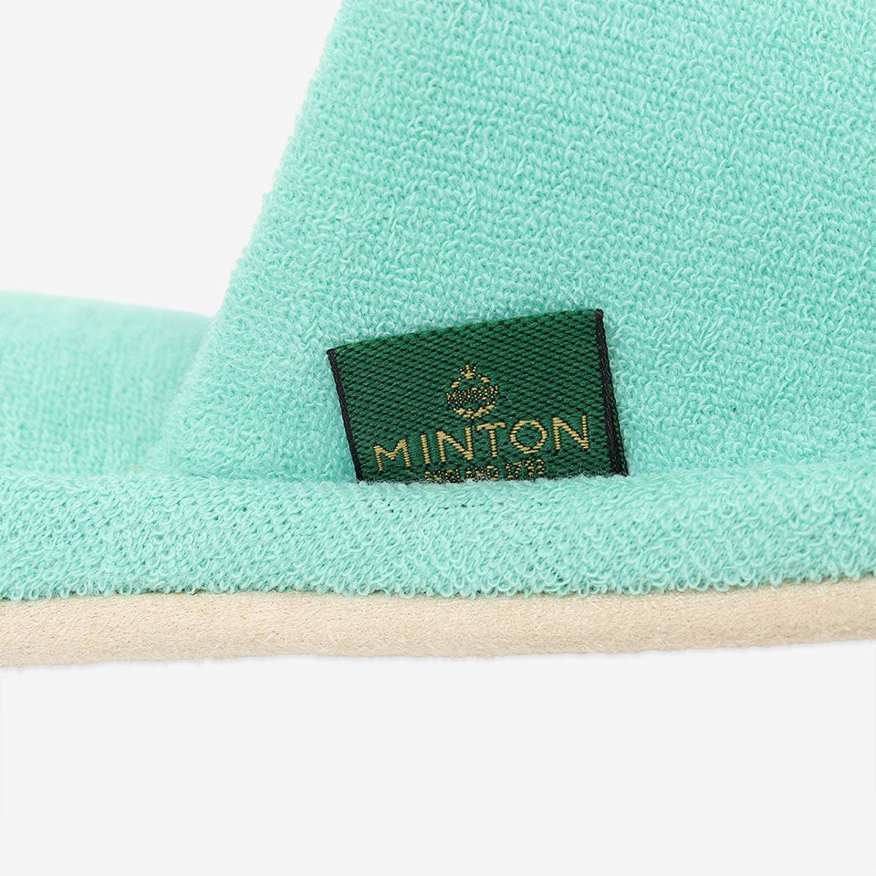 「MINTON」のブランドタグが付いています