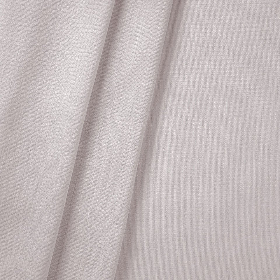 生地画像／生地は適度に重さがあり吊りこんだ時のヒダ感がきれいです