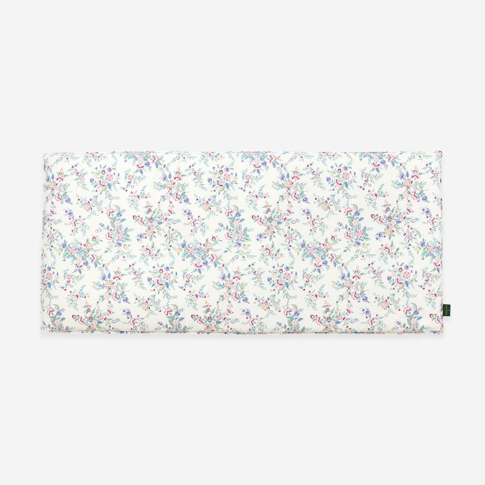 表面／カラー：ピンク／46cm×100cm／カバー取り外し可
