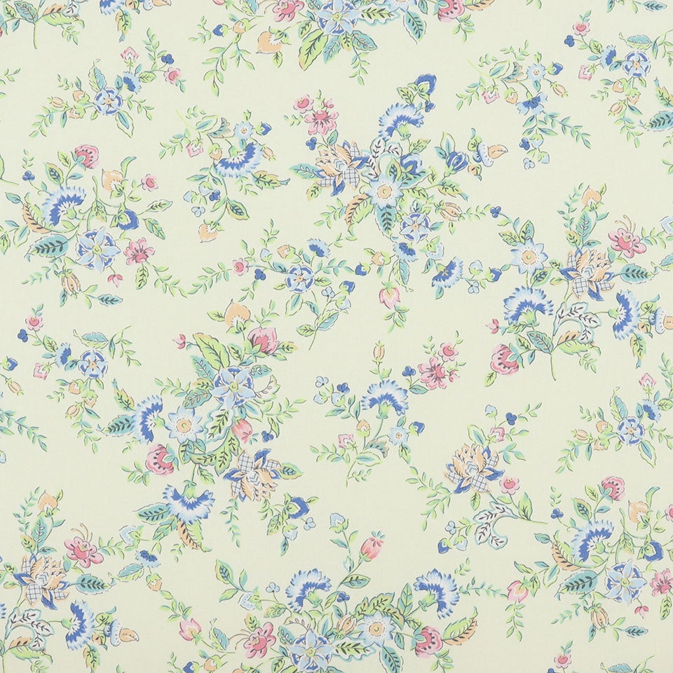 中ぶりのハドンブーケを水彩画風タッチで描いた華やかな花柄です