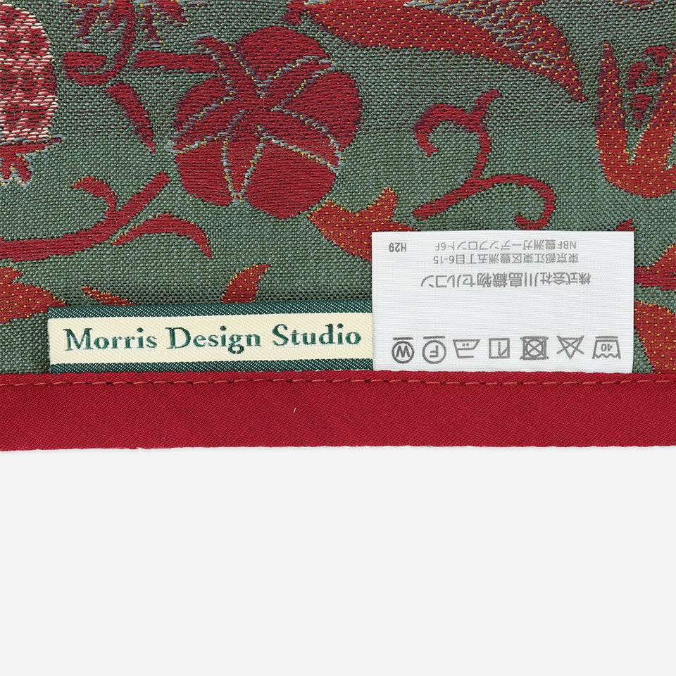 「Morris Design Studio」のブランドタグが付いています